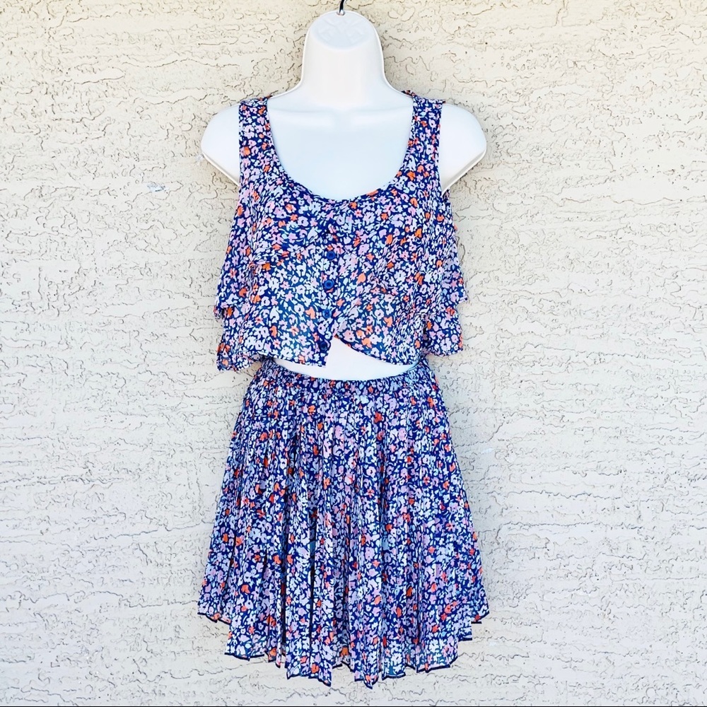 BCBGeneration Floral Chiffon Two Piece Skirt Set